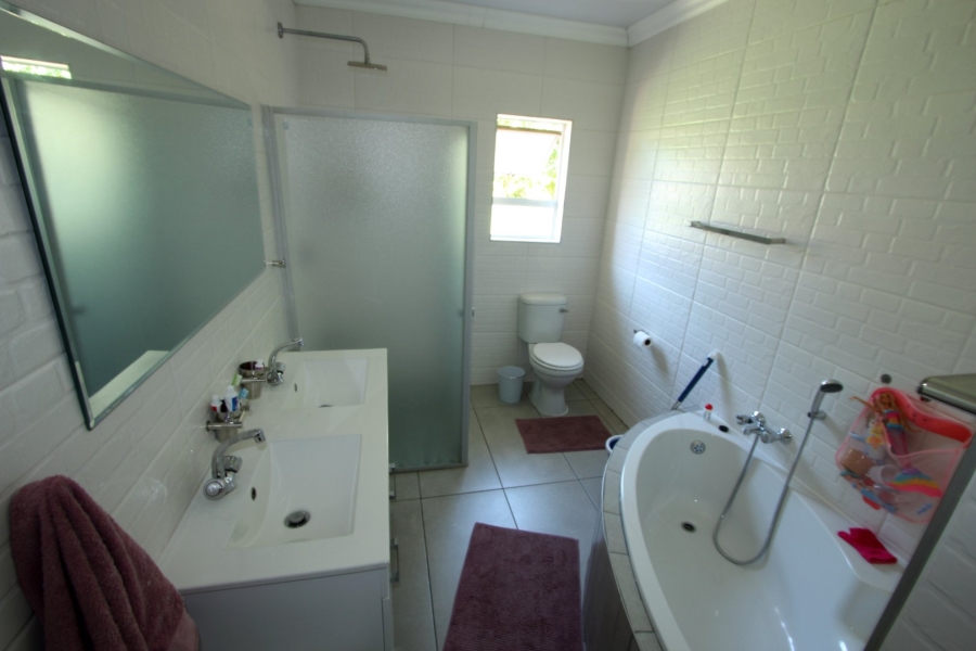 3 Bedroom Property for Sale in Riebeeckstad Free State